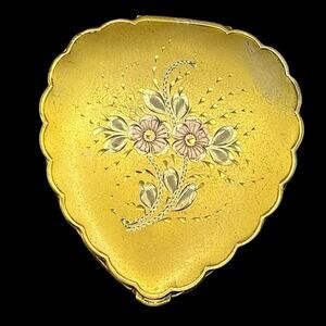 Vintage La Mode Floral Enamel Powder Compact Gold Tone Heart Vanity Mirror